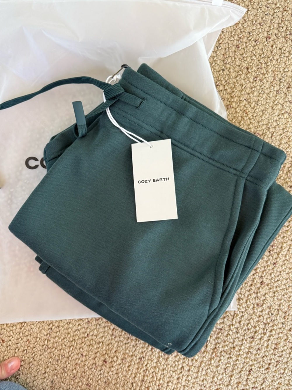 Cozy Earth Men's Forest Green Jogger Sweatpants